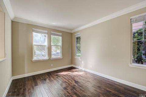 300 Crisp Ave, Vallejo, CA 94592 photo 12