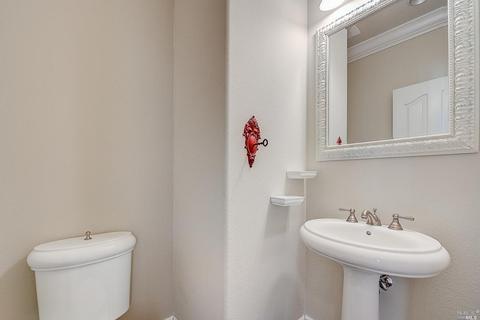 300 Crisp Ave, Vallejo, CA 94592 photo 22