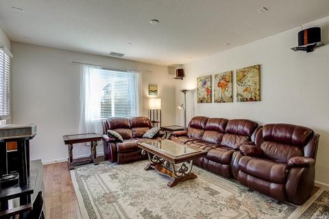 2301 Hancock Dr, Fairfield, CA 94533 photo 4