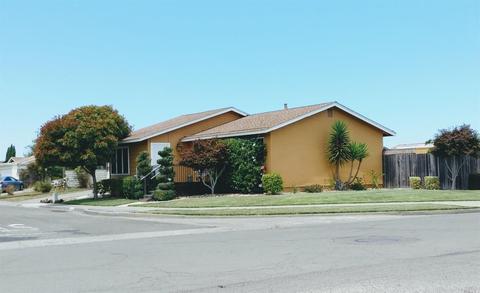110 W Hamilton Ct, Vallejo, CA 94589 photo 2