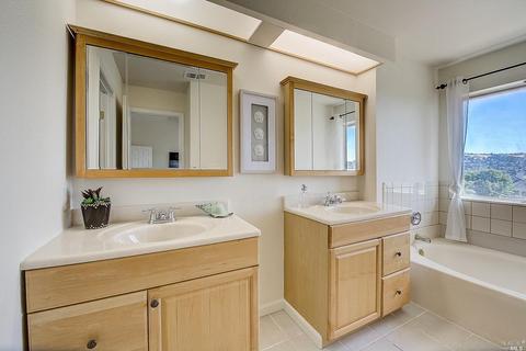 113 Humphrey Ln, Vallejo, CA 94591 photo 29