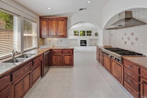 183 Savannah Way, Windsor, CA 95492 photo 8