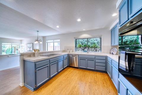 412 Troon Dr, Napa, CA 94558 photo 13