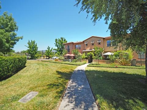 195 Stonegate Cir #E, Cloverdale, CA 95425 photo 2