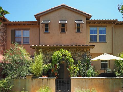 195 Stonegate Cir #E, Cloverdale, CA 95425 photo 3