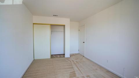 2432 Royal Ct, Fairfield, CA 94534 photo 17