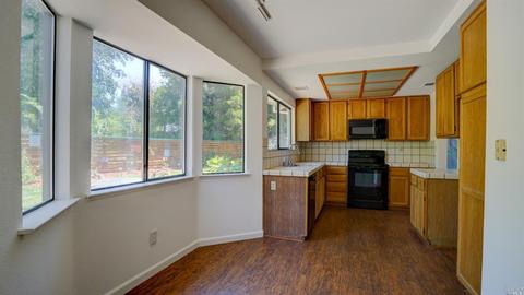 2432 Royal Ct, Fairfield, CA 94534 photo 10