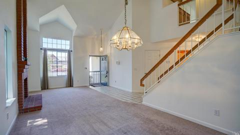 2432 Royal Ct, Fairfield, CA 94534 photo 14