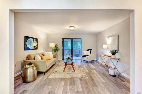 771 5th St E, Sonoma, CA 95476 photo 2