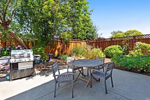 236 Ridgeview Dr, Petaluma, CA 94952 photo 25