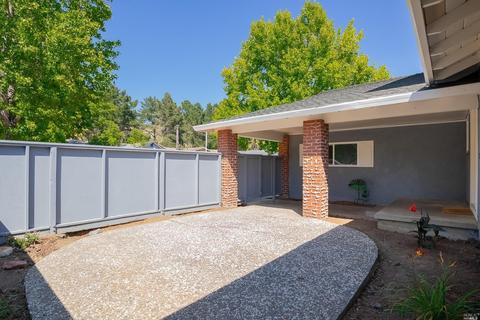647 Fleming Ave E, Vallejo, CA 94591 photo 5