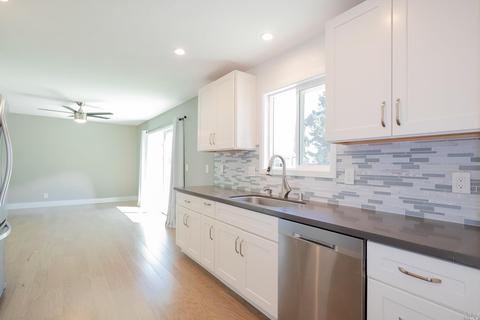 647 Fleming Ave E, Vallejo, CA 94591 photo 15