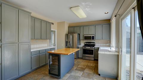 5244 Venus Dr, Fairfield, CA 94534 photo 4