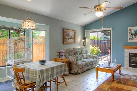 404 Duncan Dr, Windsor, CA 95492 photo 14