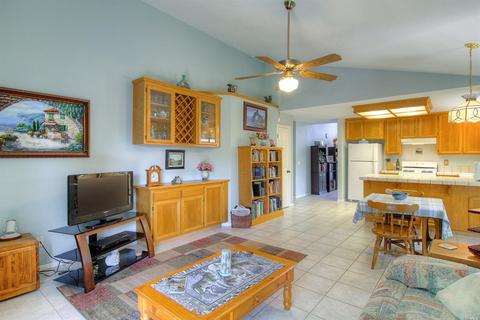 404 Duncan Dr, Windsor, CA 95492 photo 17