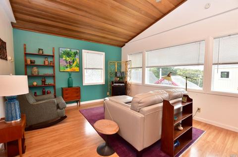 20 Ocean View Ave, Dillon Beach, CA 94929 photo 8