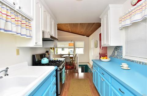 20 Ocean View Ave, Dillon Beach, CA 94929 photo 5