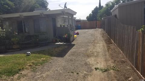 640 S 1st St, Dixon, CA 95620 photo 16
