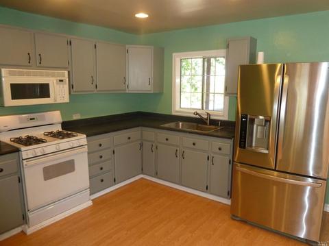 328 Pecan St, Vallejo, CA 94589 photo 9