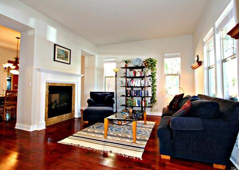 458 Hawk Dr, Petaluma, CA 94954 photo 4