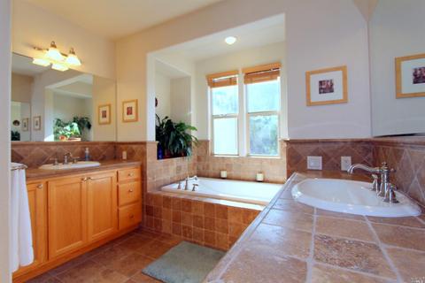 458 Hawk Dr, Petaluma, CA 94954 photo 21