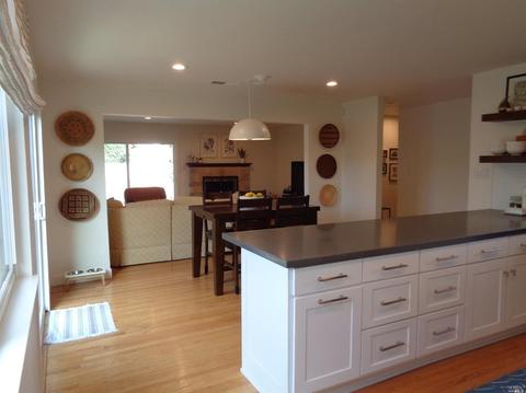 132 Cordova St, Vallejo, CA 94591 photo 5