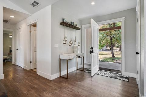 8200 Starr Rd, Windsor, CA 95492 photo 2