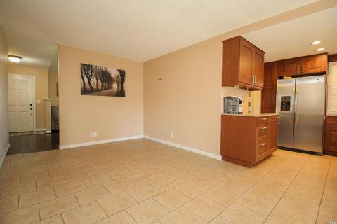 82 Longview Dr, Vacaville, CA 95687 photo 24