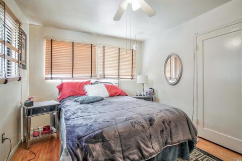 409 Carter St, Vallejo, CA 94590 photo 11