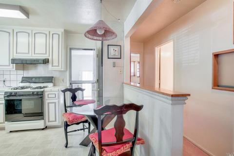 409 Carter St, Vallejo, CA 94590 photo 7
