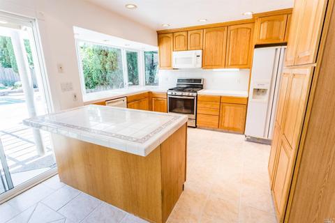 2216 Older Pl, Fairfield, CA 94533 photo 5