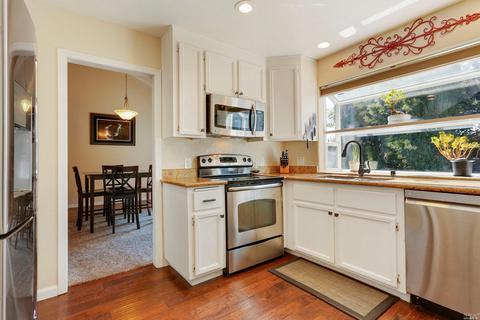2967 Burbank Dr, Fairfield, CA 94534 photo 12