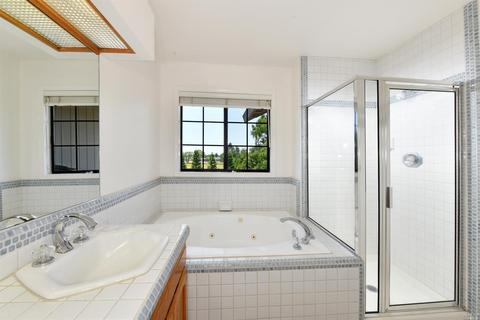 9465 Vinecrest Rd, Windsor, CA 95492 photo 10