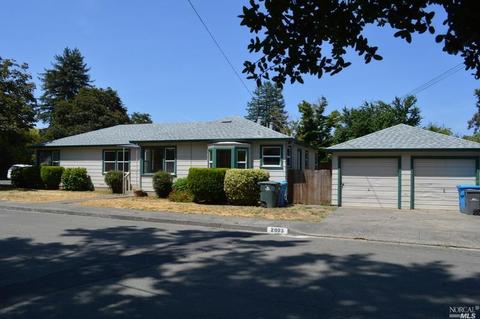 2003 Slater St, Santa Rosa, CA 95404 photo 2