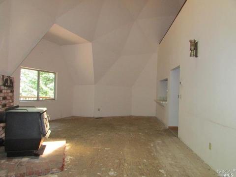 Undisclosed, Willits, CA 95490 photo 18