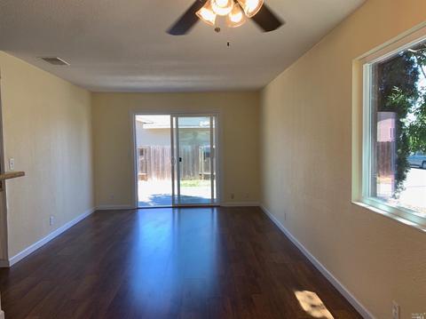 1982 Cardinal Way, Fairfield, CA 94533 photo 7