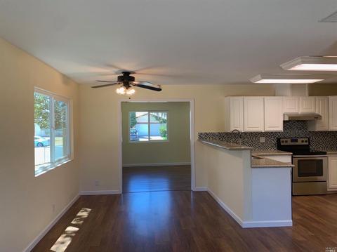 1982 Cardinal Way, Fairfield, CA 94533 photo 8