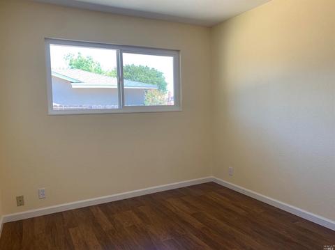 1982 Cardinal Way, Fairfield, CA 94533 photo 11