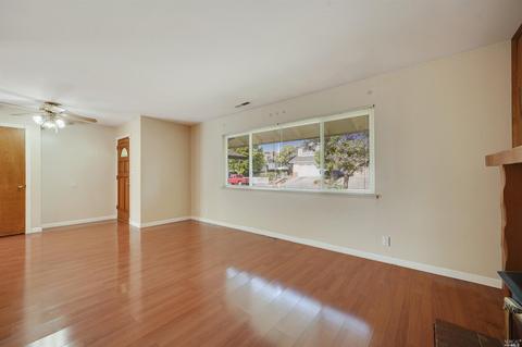 131 Meadowbrook Ct, Vallejo, CA 94591 photo 9