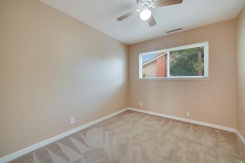 131 Meadowbrook Ct, Vallejo, CA 94591 photo 16