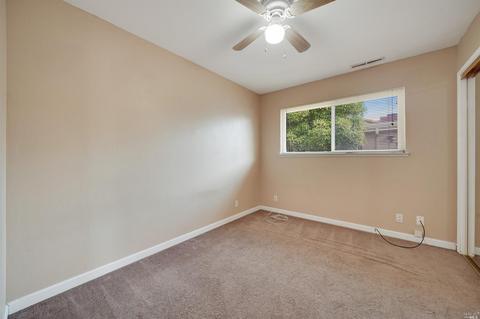 131 Meadowbrook Ct, Vallejo, CA 94591 photo 21