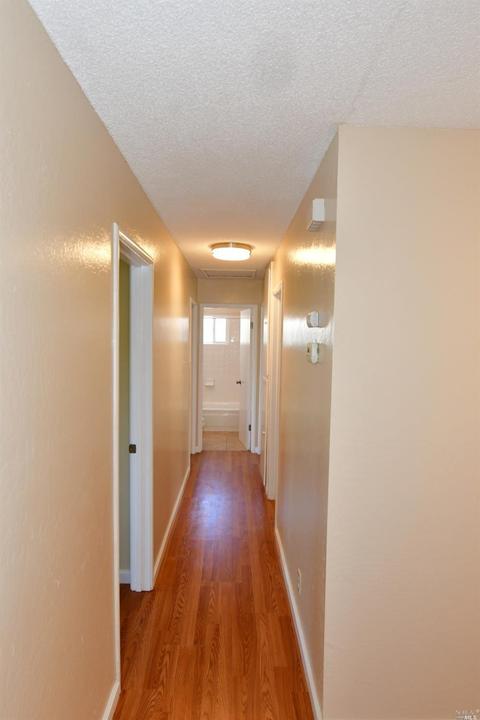 443 Pomona Ave, Vallejo, CA 94589 photo 8
