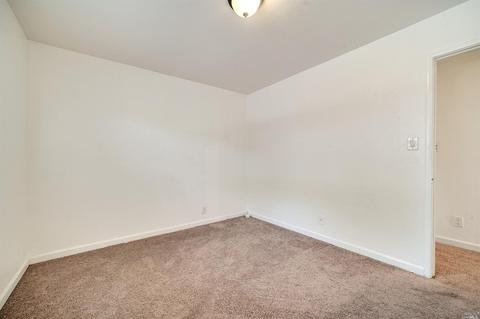 210 Maywood Dr, Vallejo, CA 94591 photo 21