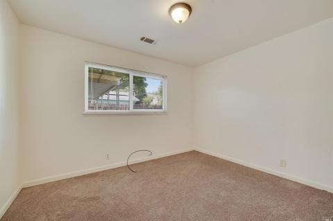 210 Maywood Dr, Vallejo, CA 94591 photo 20