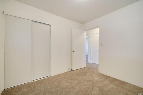 210 Maywood Dr, Vallejo, CA 94591 photo 18