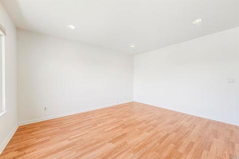 135 Doreen Ct, Vallejo, CA 94589 photo 10