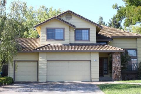 384 Cobblestone Dr, Vacaville, CA 95687 photo 1