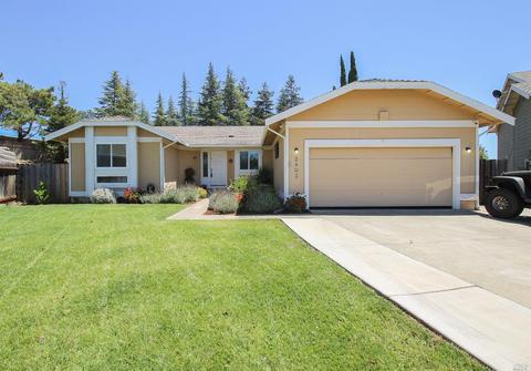 2402 Lighthouse Ct, Fairfield, CA 94534 photo 1