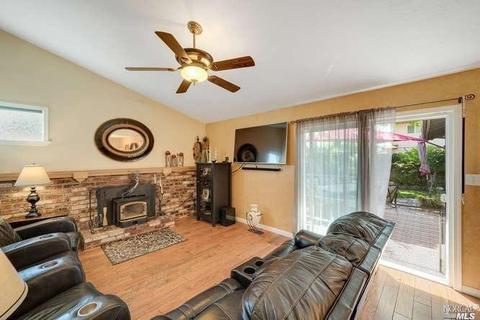 2015 Barbour Dr, Fairfield, CA 94534 photo 15