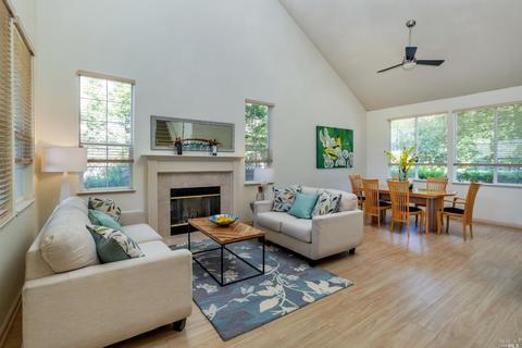 1018 Lisa Ct, Windsor, CA 95492 photo 3